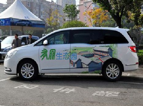 永春户外车贴喷绘如何保持效果?